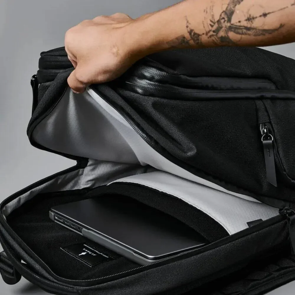 NWT Alpaka Elements Travel Backpack Black | Axoflux 600D